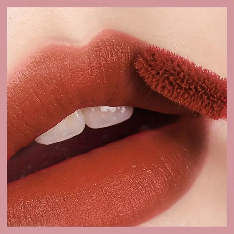 Silky Moisturizing Lip Gloss